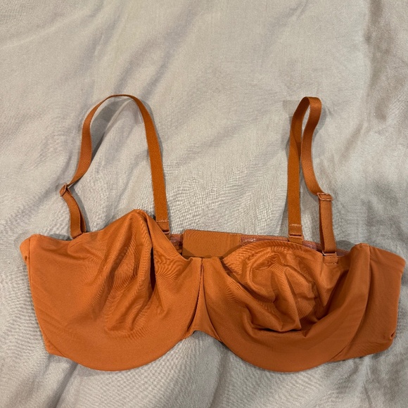 SKIMS Other - Skims strapless bra